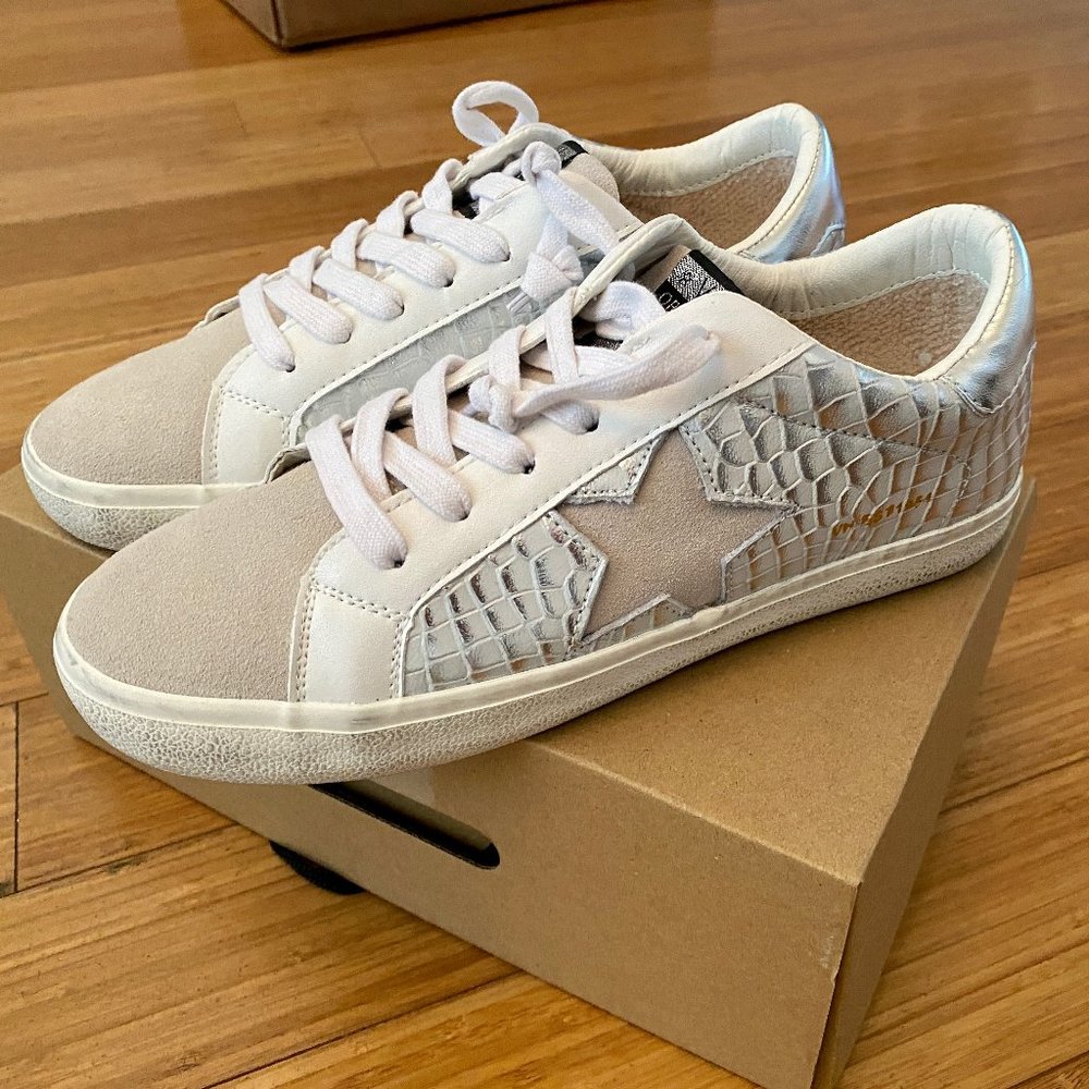 Vintage Havana Sneakers